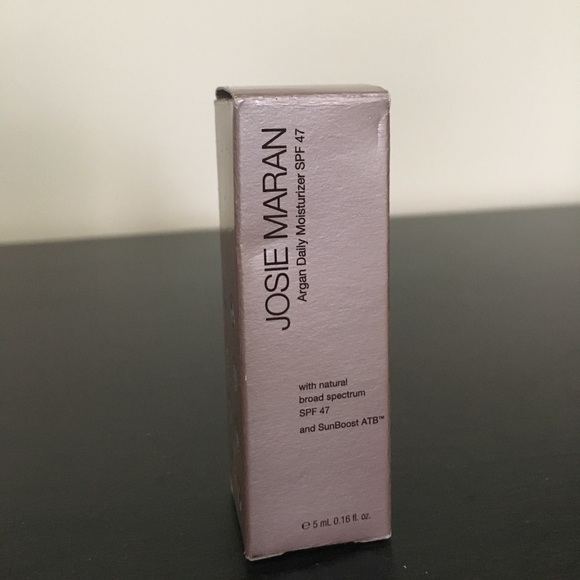 Josie Maran Argan Daily Moisturizer SPF 27 - Picture 1 of 5